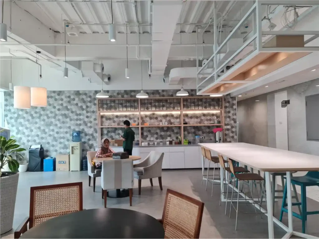 BP Plaza Jamsostek - Interior
