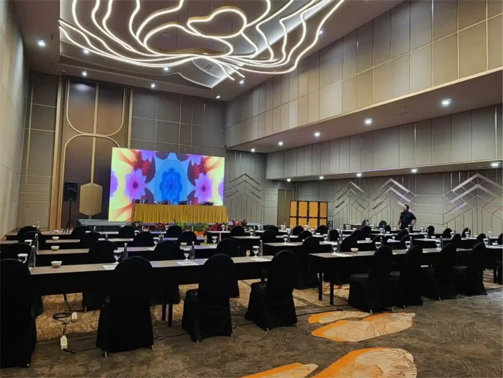 Hotel Mercure Surabaya - Hall Ballroom